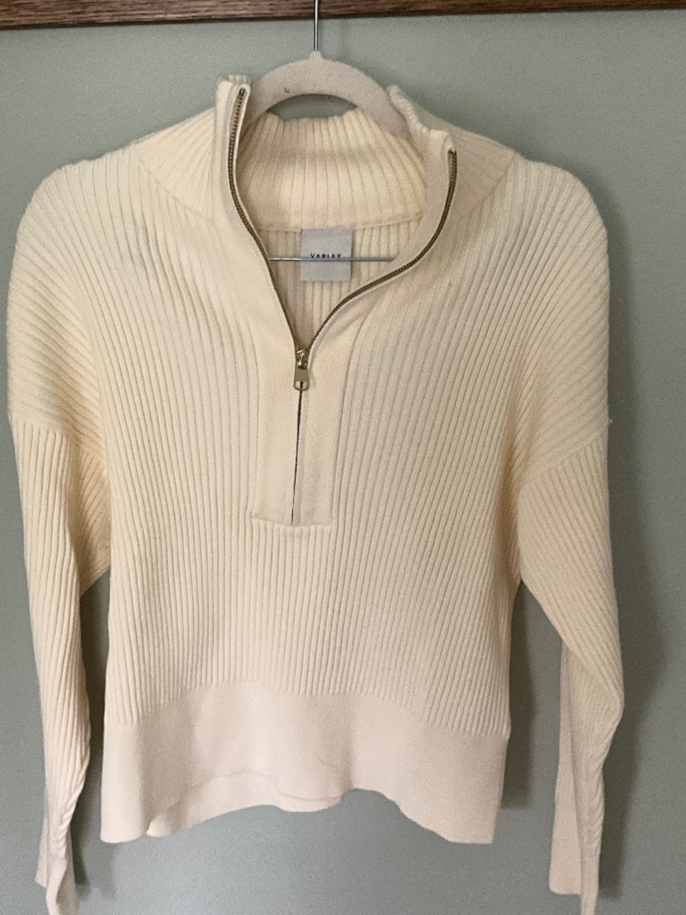 Varley 1/2 Zip Sweater, Medium